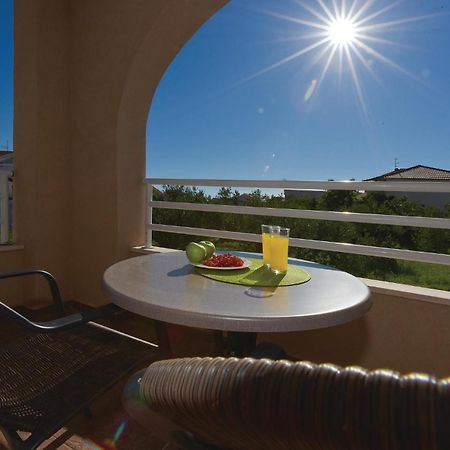 Gorgeous Apartment In Vodice With Kitchen Экстерьер фото