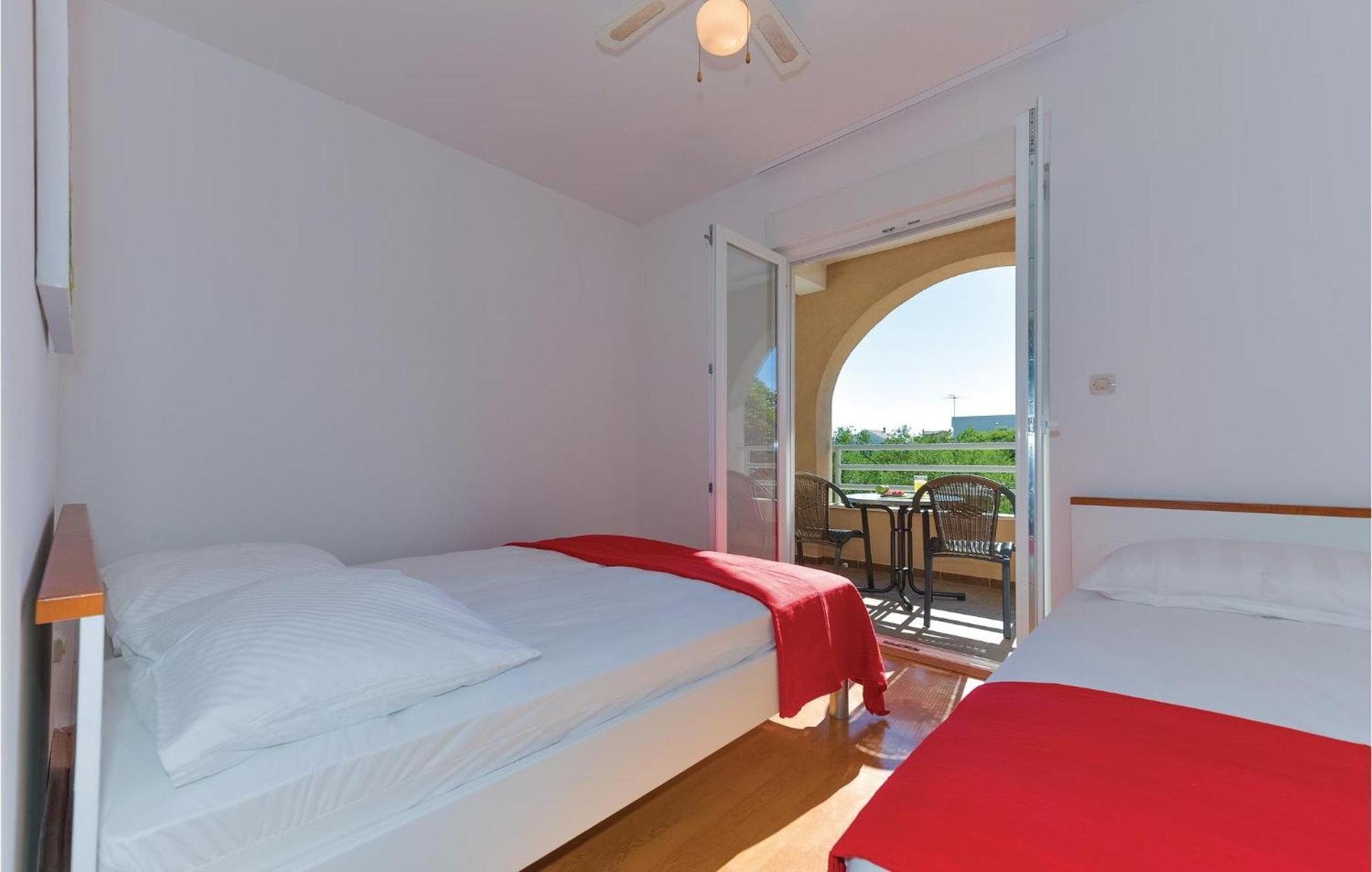 Gorgeous Apartment In Vodice With Kitchen Экстерьер фото