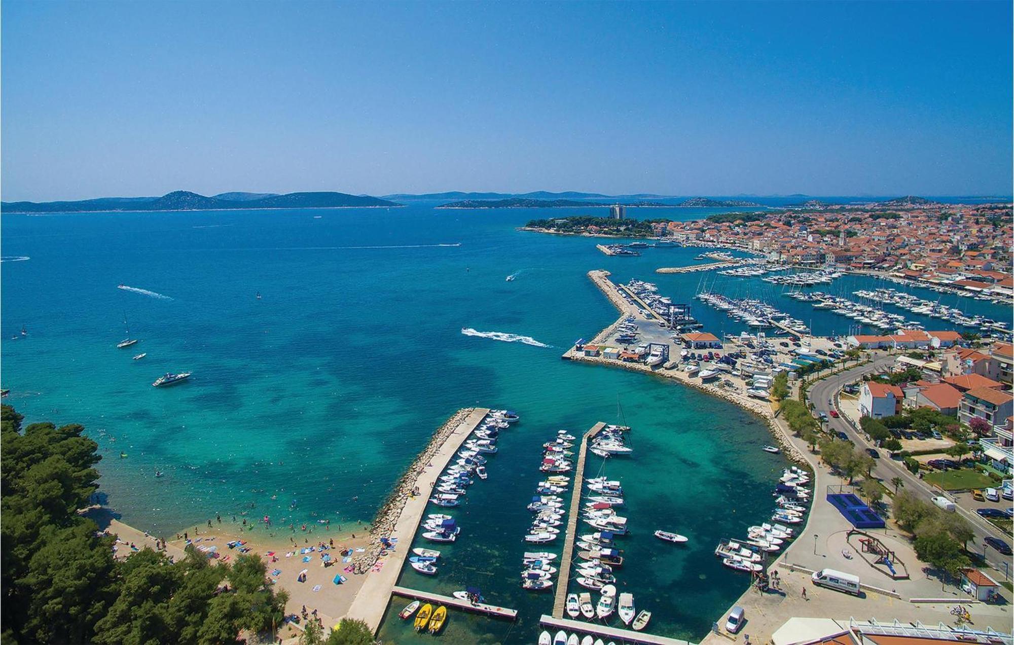 Gorgeous Apartment In Vodice With Kitchen Экстерьер фото